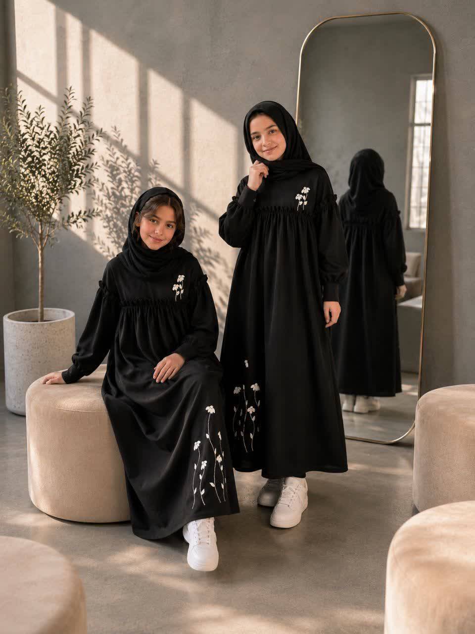 عبای گلدوزی شده (لاله)  کد۵۳۰