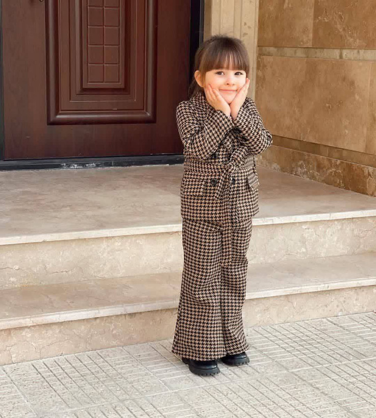 کت شلوارآسترکشی شده مناسب۱۰تا۱۵سال کد۱۱۱۳