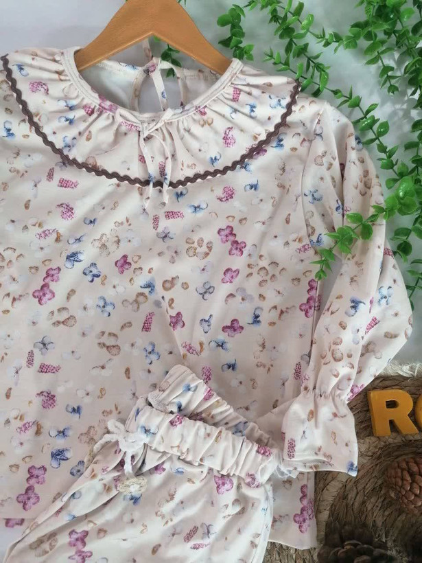ست سه تیکه راحتی شومیزشلوارهمراه با کش سر کد۱۲۴