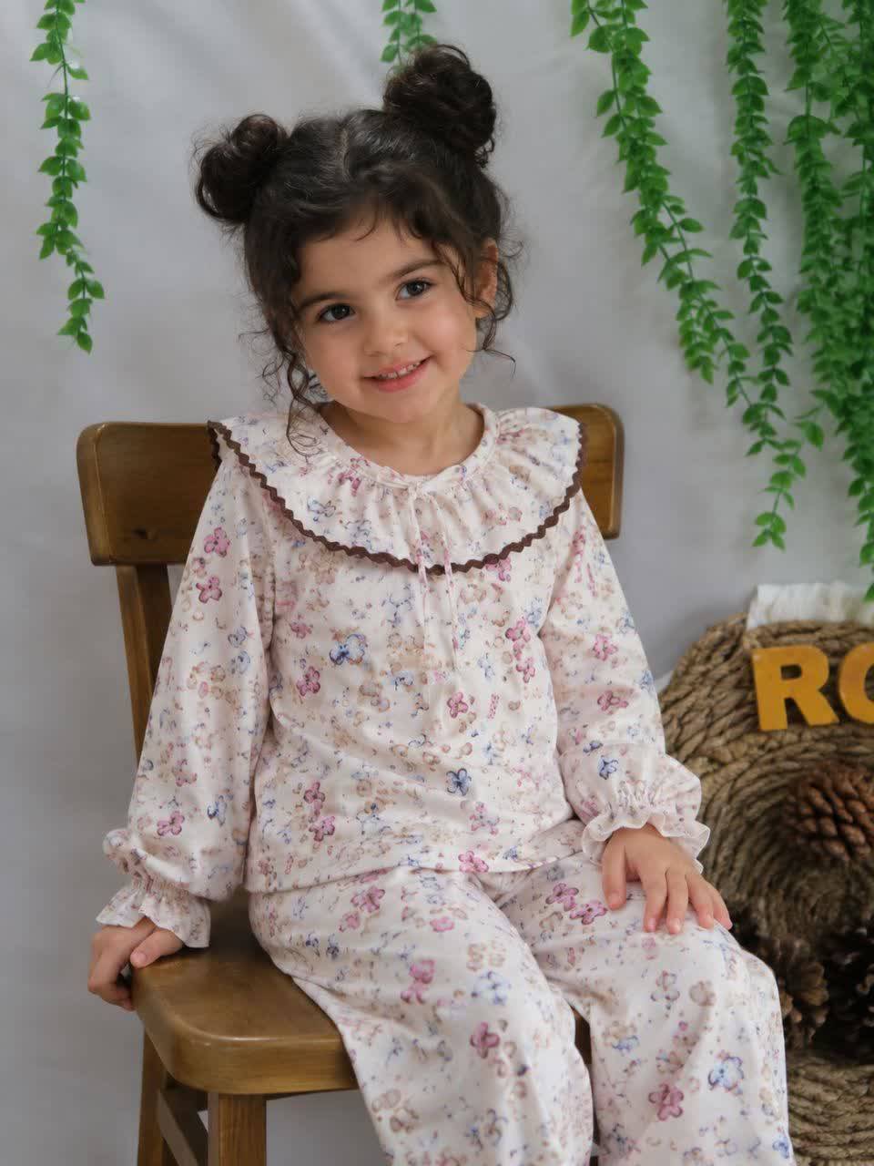 ست سه تیکه راحتی شومیزشلوارهمراه با کش سر کد۱۲۴